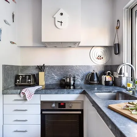 Lejlighed Altido Fresh 2-bed Flat Nearby Garden Marcelino Mesquita